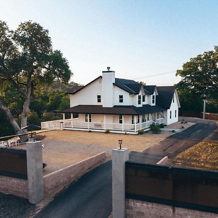 Wine Country Modern Farmhouse With Heated Pool, Hot Tub, Cybertruck Paso Robles Εξωτερικό φωτογραφία